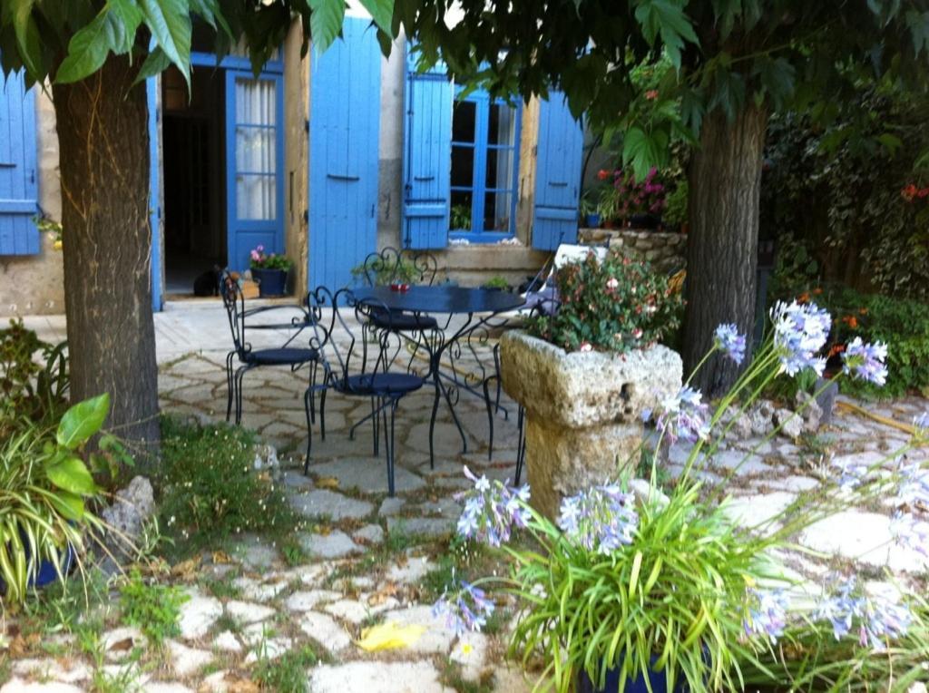 Bed and Breakfast Aux Pots Bleus Nissan-lez-Enserune Exteriér fotografie