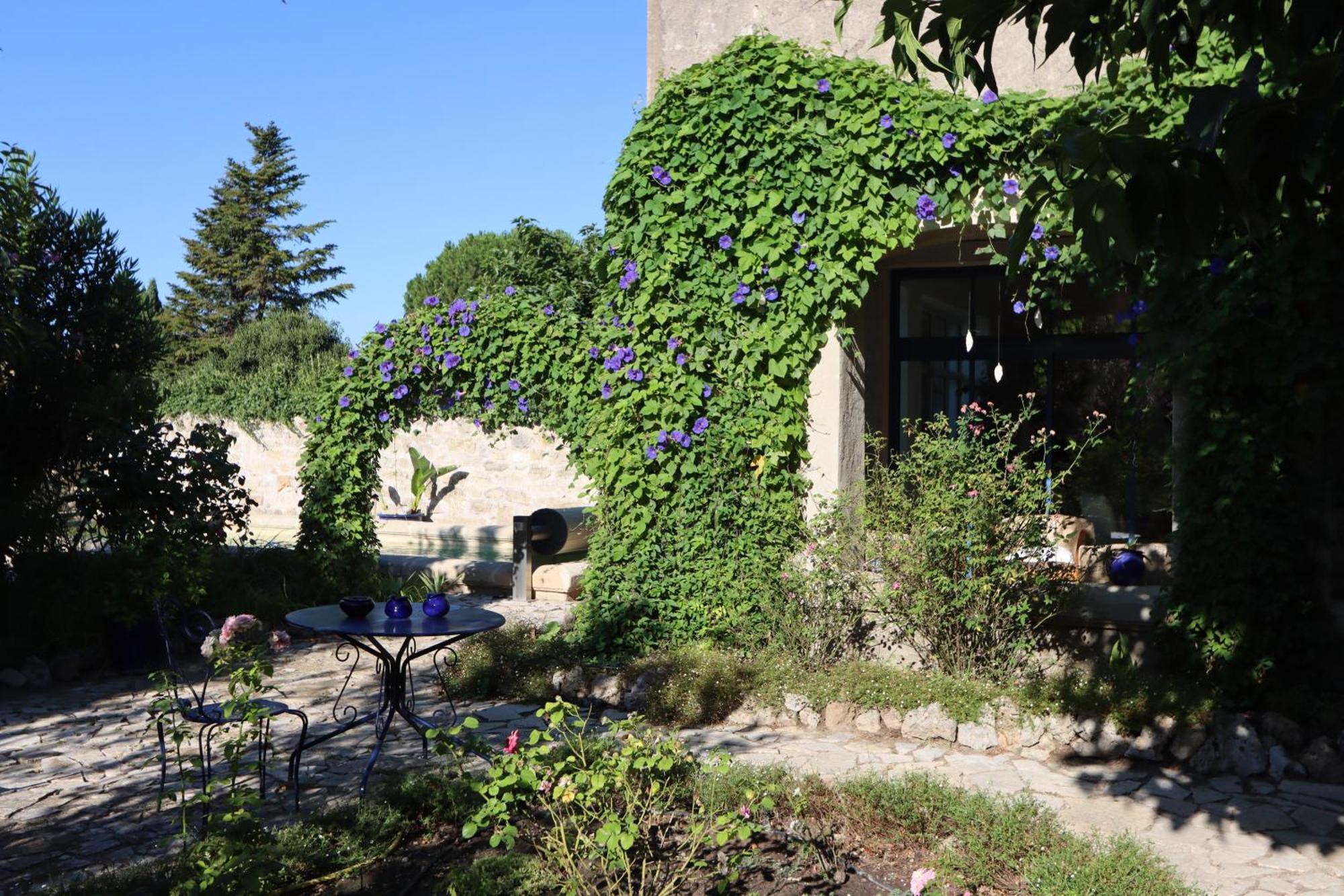 Bed and Breakfast Aux Pots Bleus Nissan-lez-Enserune Exteriér fotografie